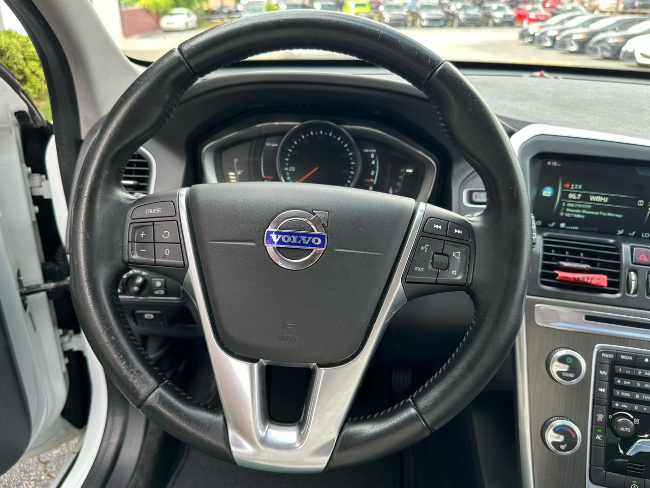 Volvo XC60 FWD 4dr T5 Drive-E Premier 2016
