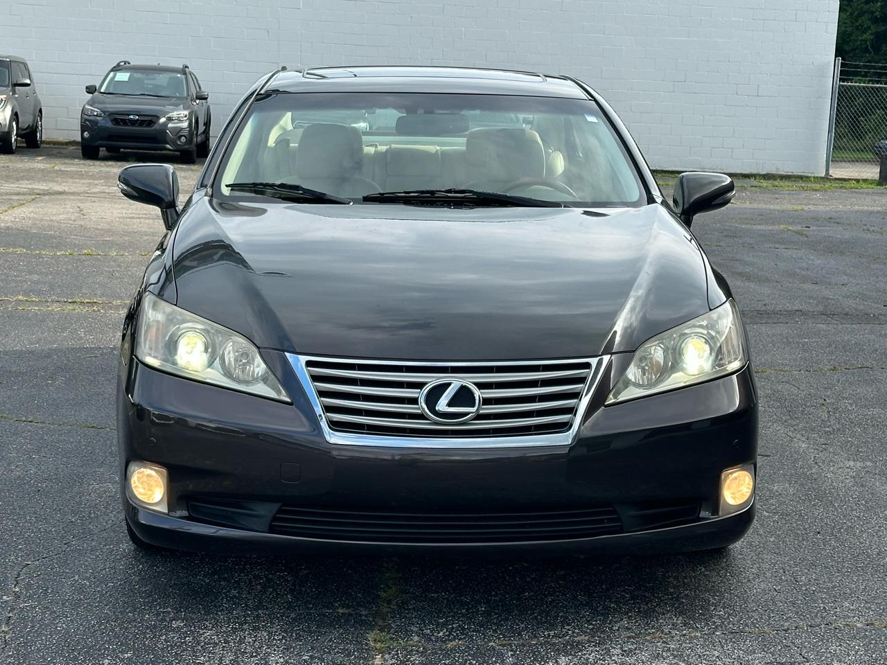 Lexus ES 350 4dr Sdn 2010