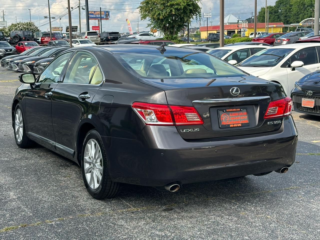Lexus ES 350 4dr Sdn 2010