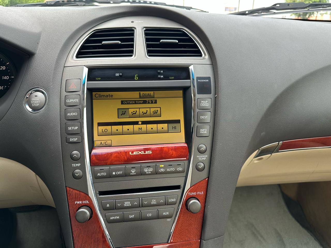 Lexus ES 350 4dr Sdn 2010