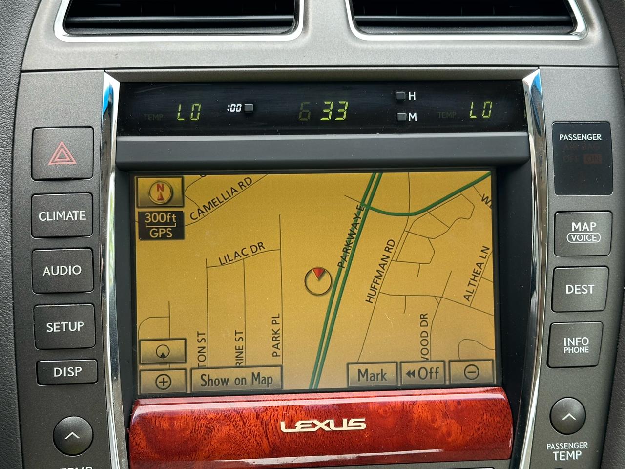 Lexus ES 350 4dr Sdn 2010