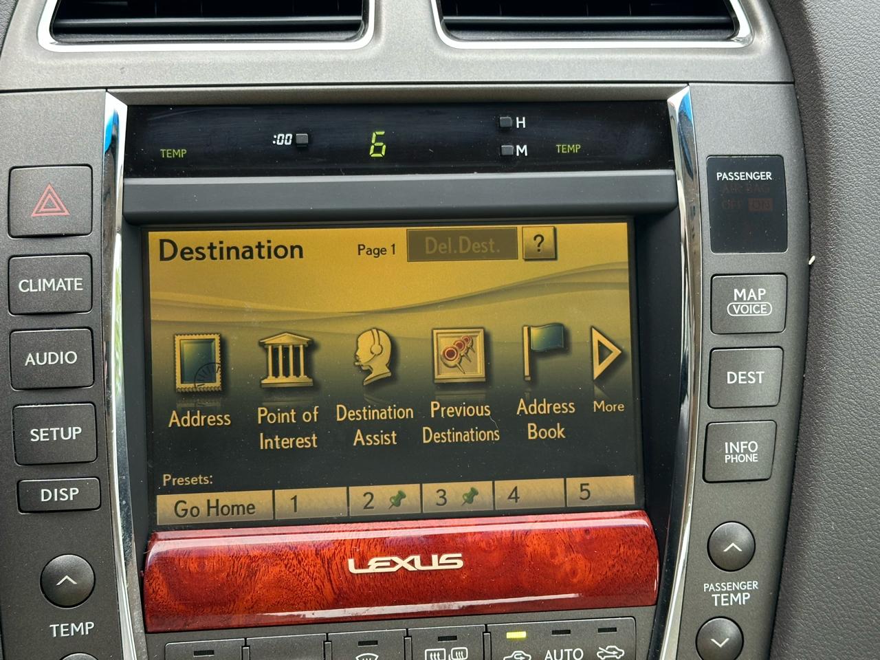 Lexus ES 350 4dr Sdn 2010