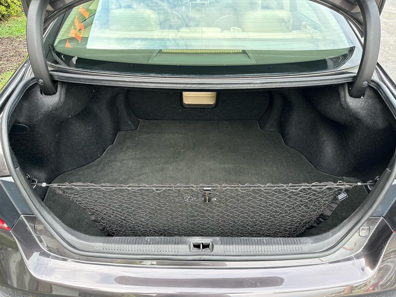 Lexus ES 350 4dr Sdn 2010