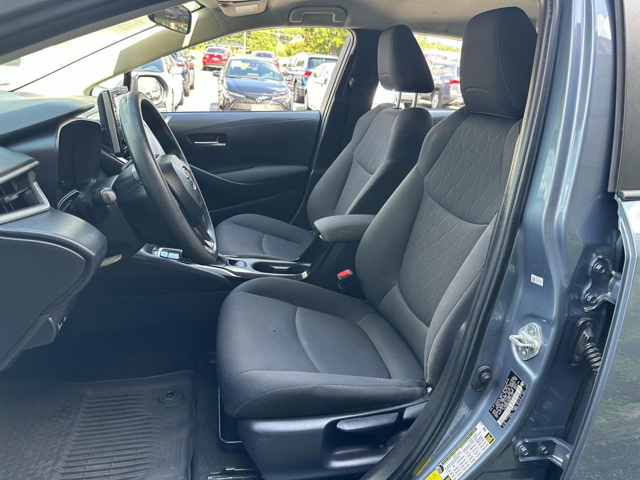 Toyota Corolla LE CVT (Natl) 2021