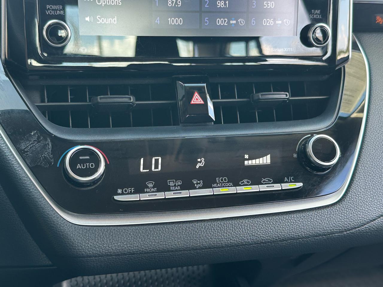 Toyota Corolla LE CVT (Natl) 2021
