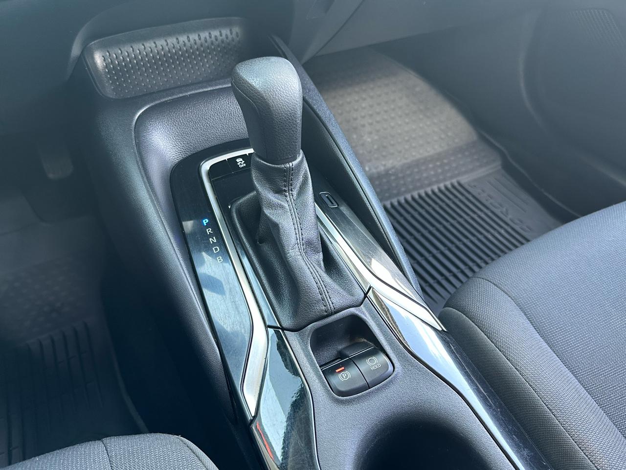 Toyota Corolla LE CVT (Natl) 2021