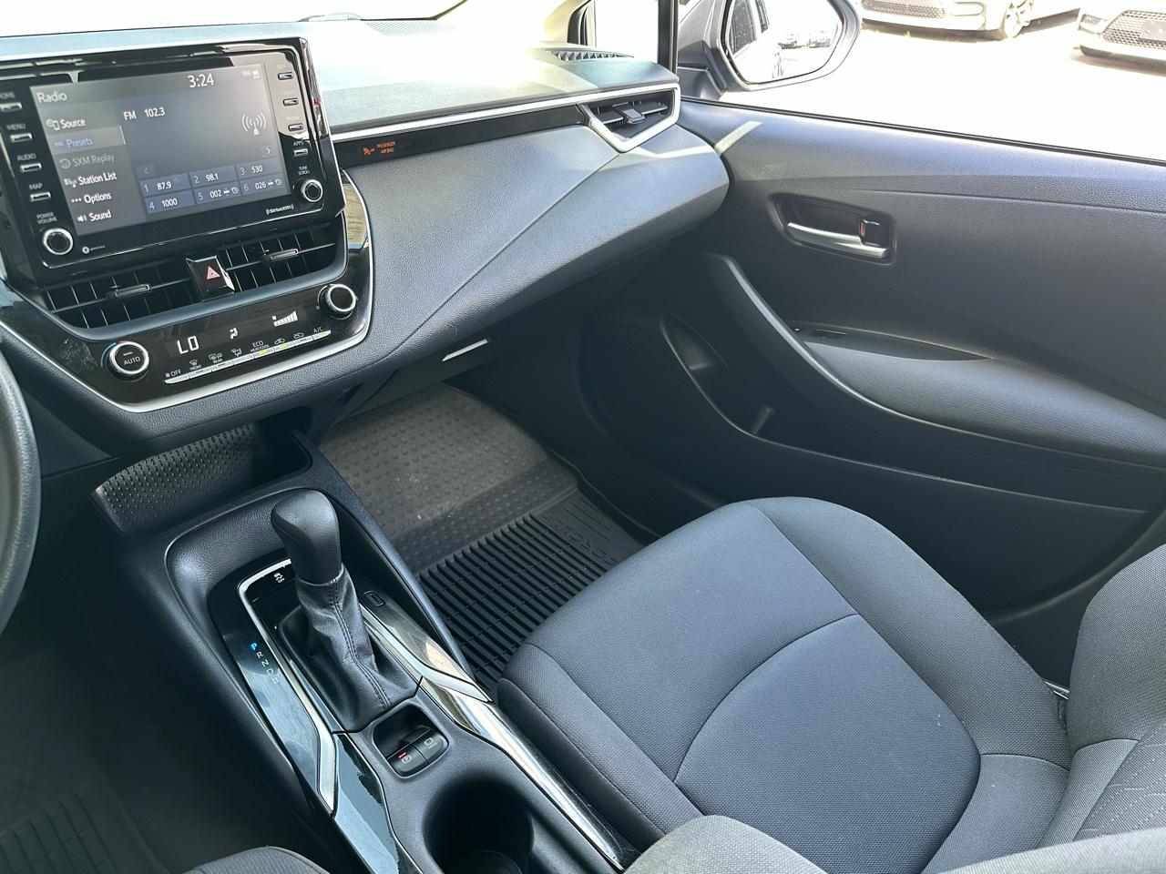 Toyota Corolla LE CVT (Natl) 2021