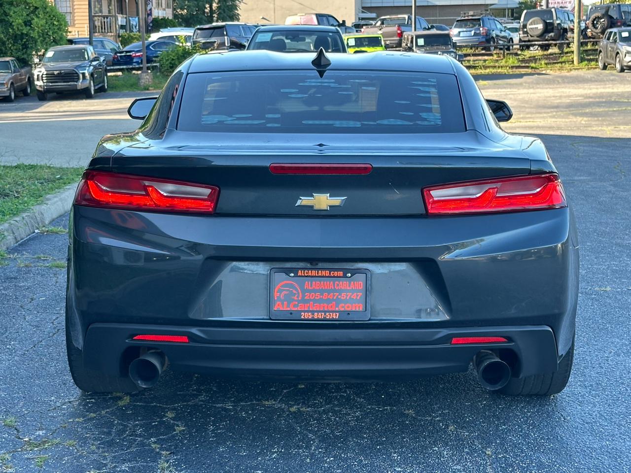 Chevrolet Camaro 2dr Cpe 1LT 2017