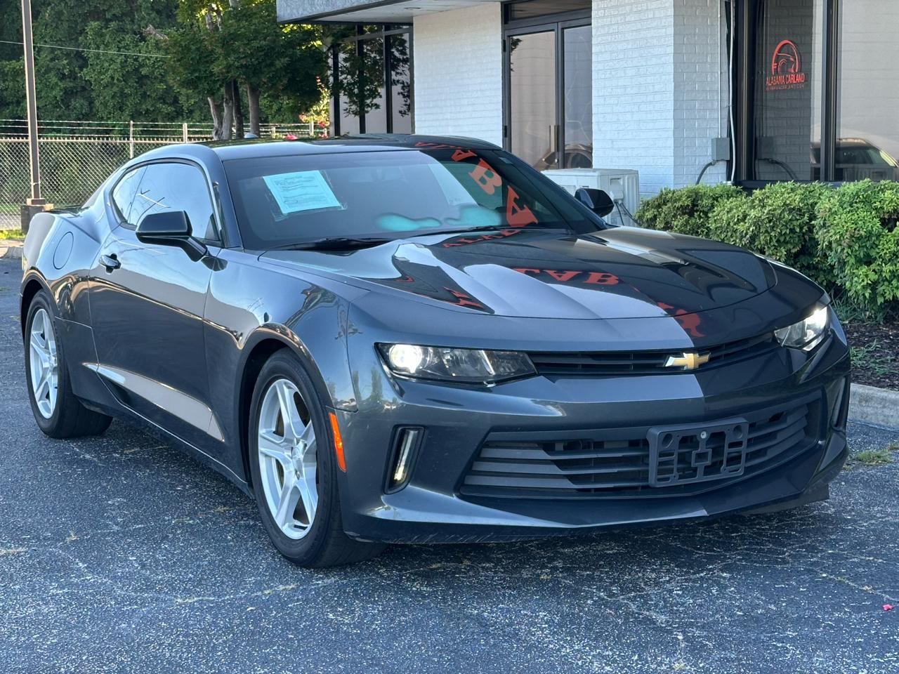 Chevrolet Camaro 2dr Cpe 1LT 2017