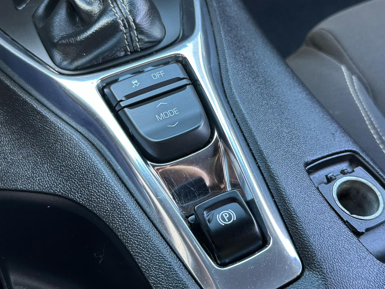 Chevrolet Camaro 2dr Cpe 1LT 2017