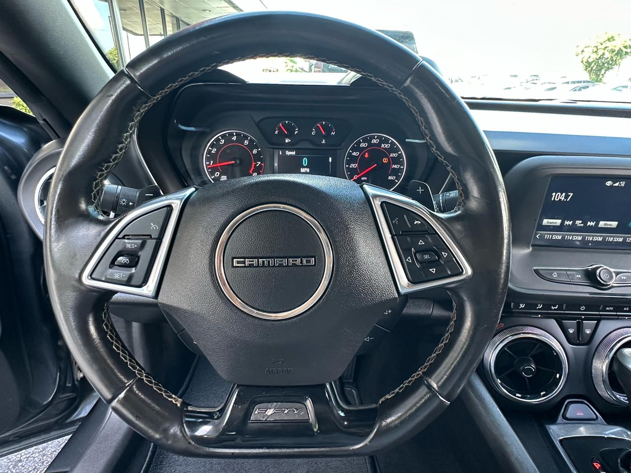 Chevrolet Camaro 2dr Cpe 1LT 2017