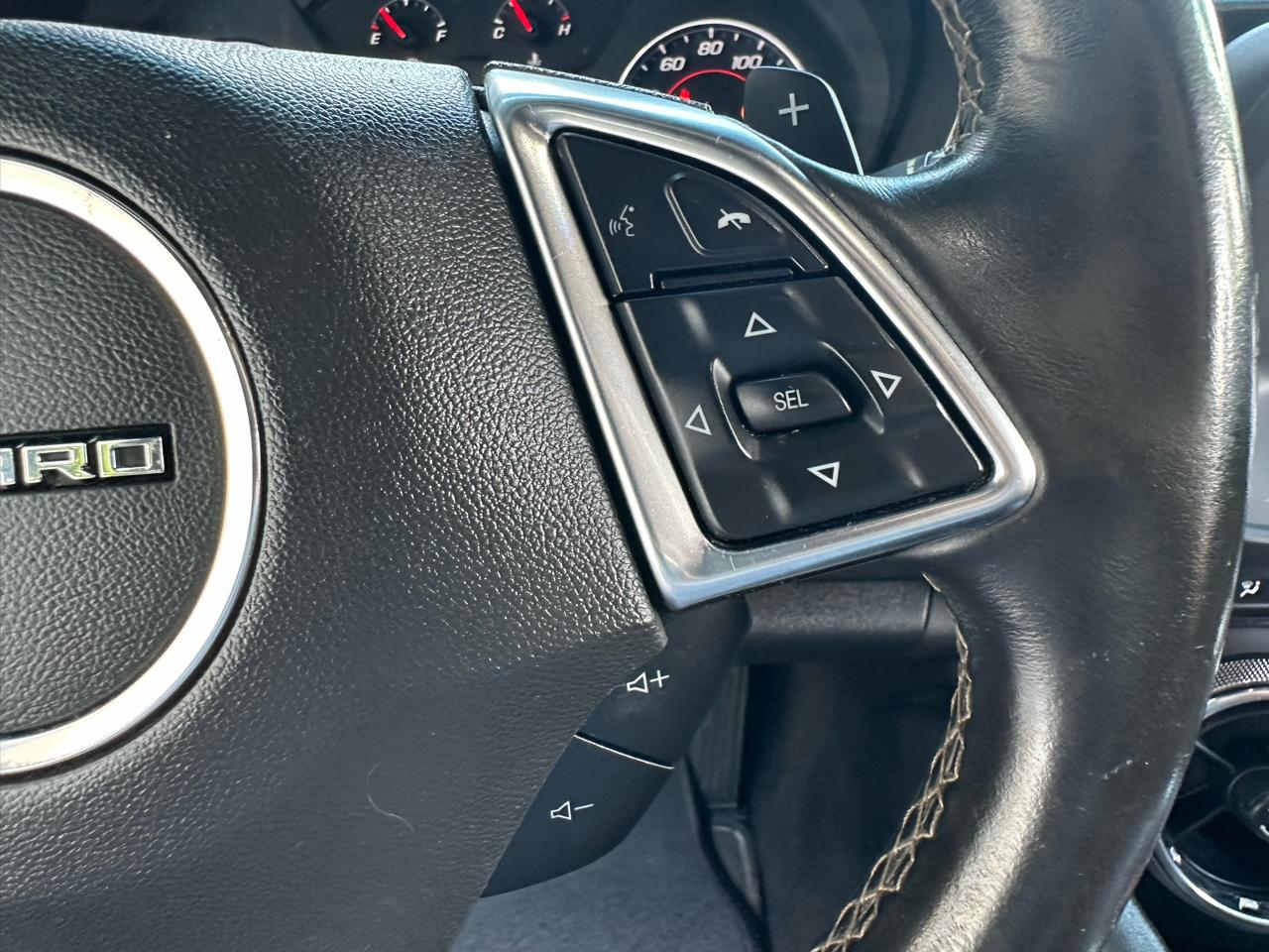 Chevrolet Camaro 2dr Cpe 1LT 2017