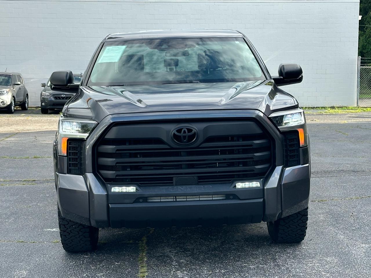 Toyota Tundra 2WD SR5 CrewMax 5.5' Bed (Natl) 2022