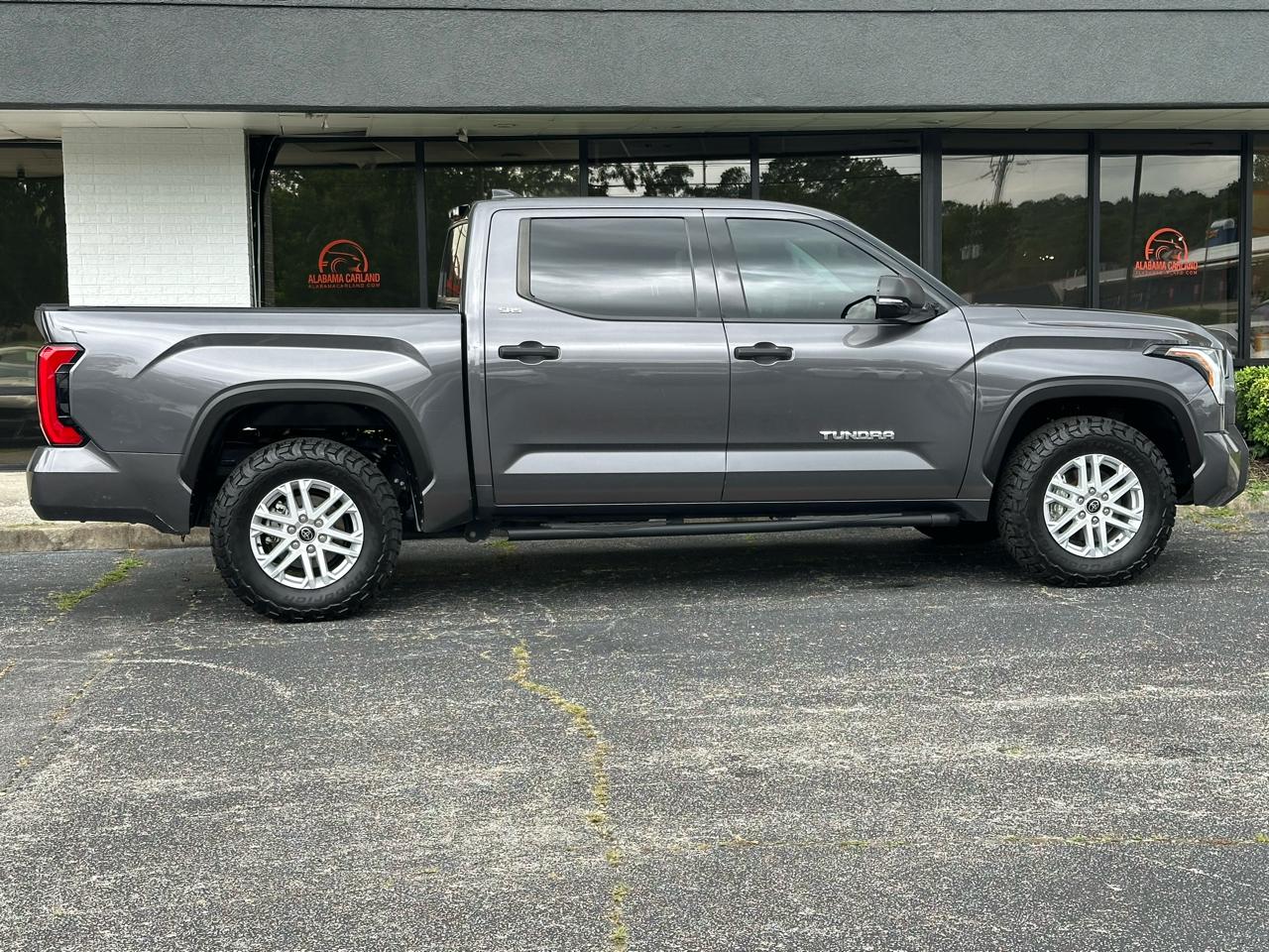 Toyota Tundra 2WD SR5 CrewMax 5.5' Bed (Natl) 2022