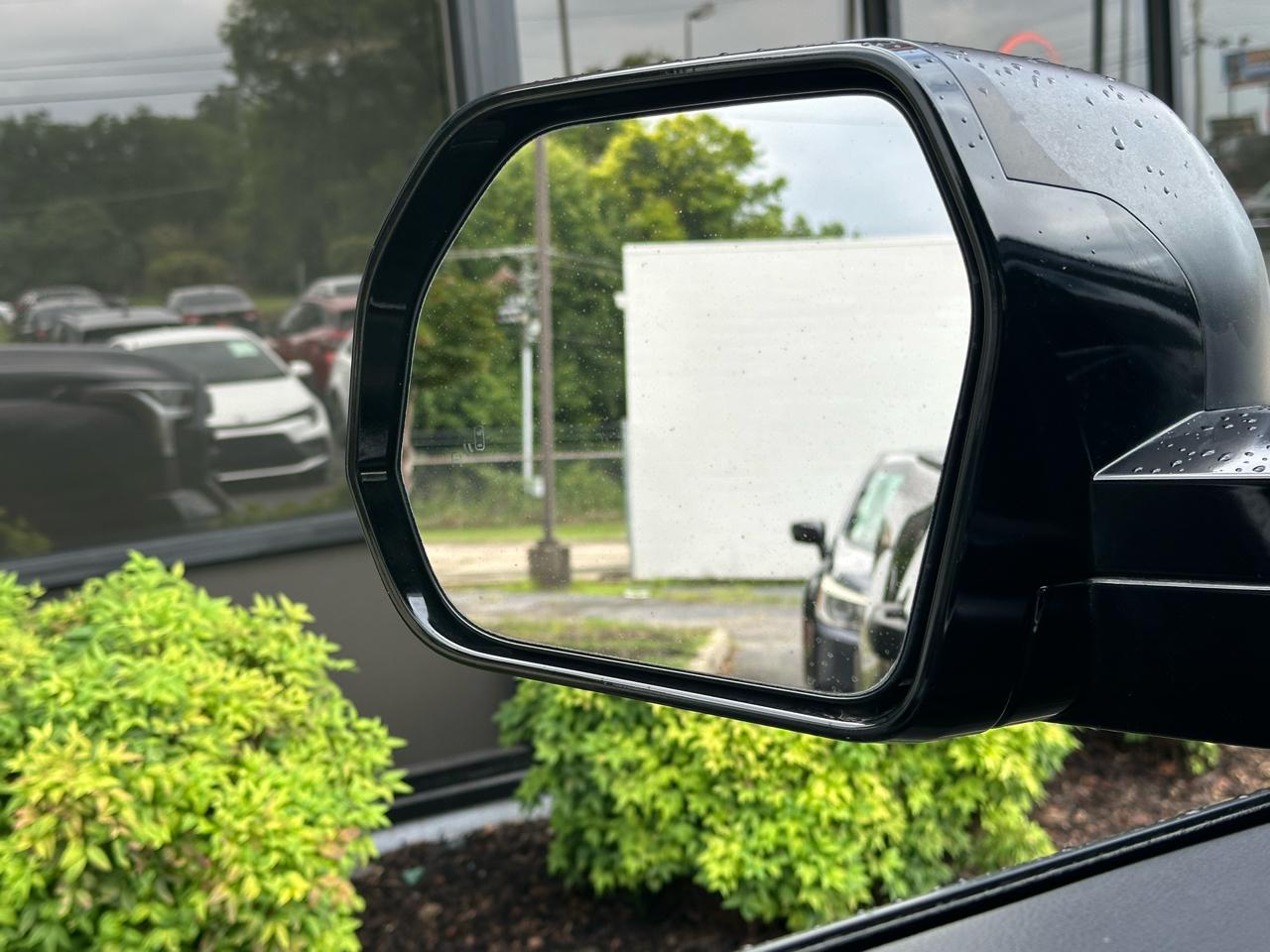 Toyota Tundra 2WD SR5 CrewMax 5.5' Bed (Natl) 2022