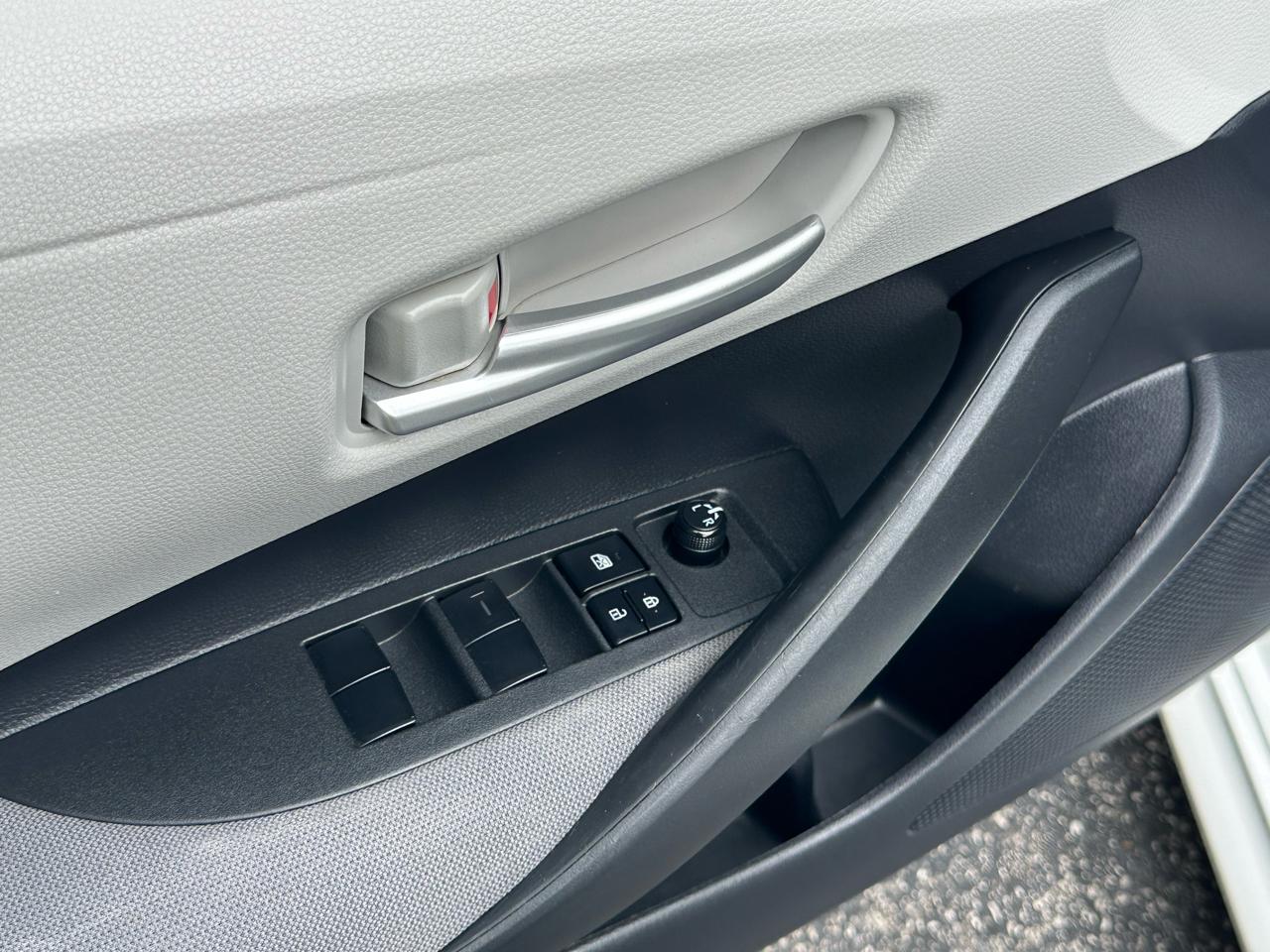Toyota Corolla LE CVT (Natl) 2021