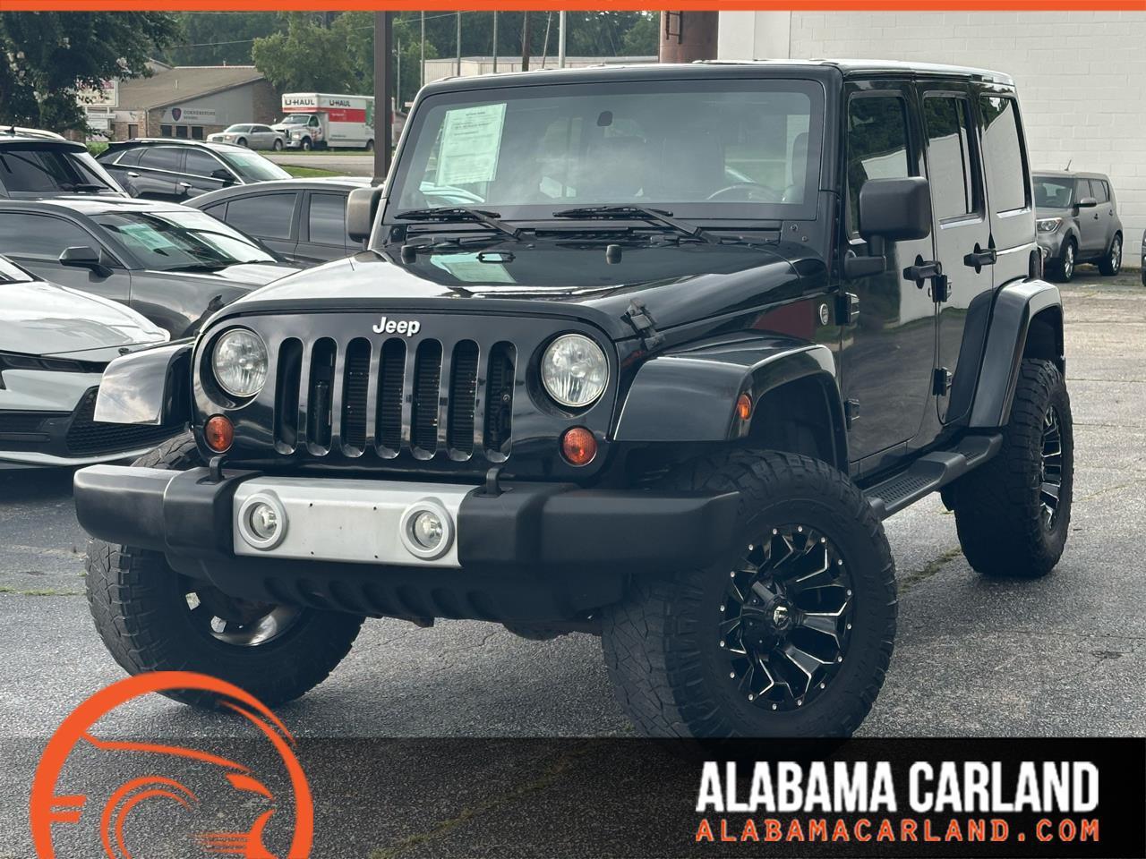 Jeep Wrangler Unlimited 4WD 4dr Sahara 2012