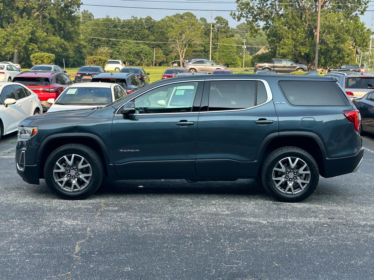 GMC Acadia FWD 4dr SLE 2020