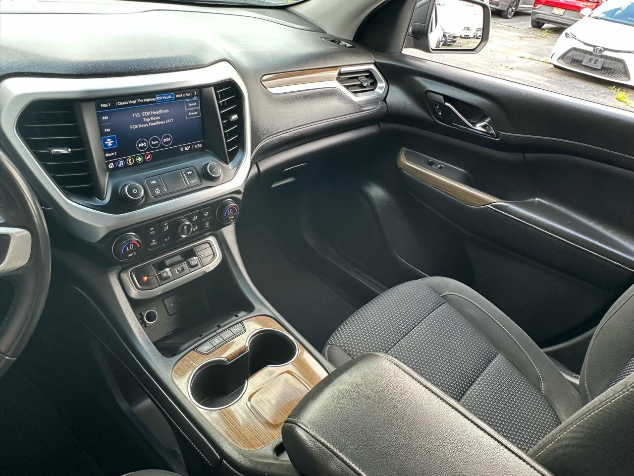 GMC Acadia FWD 4dr SLE 2020