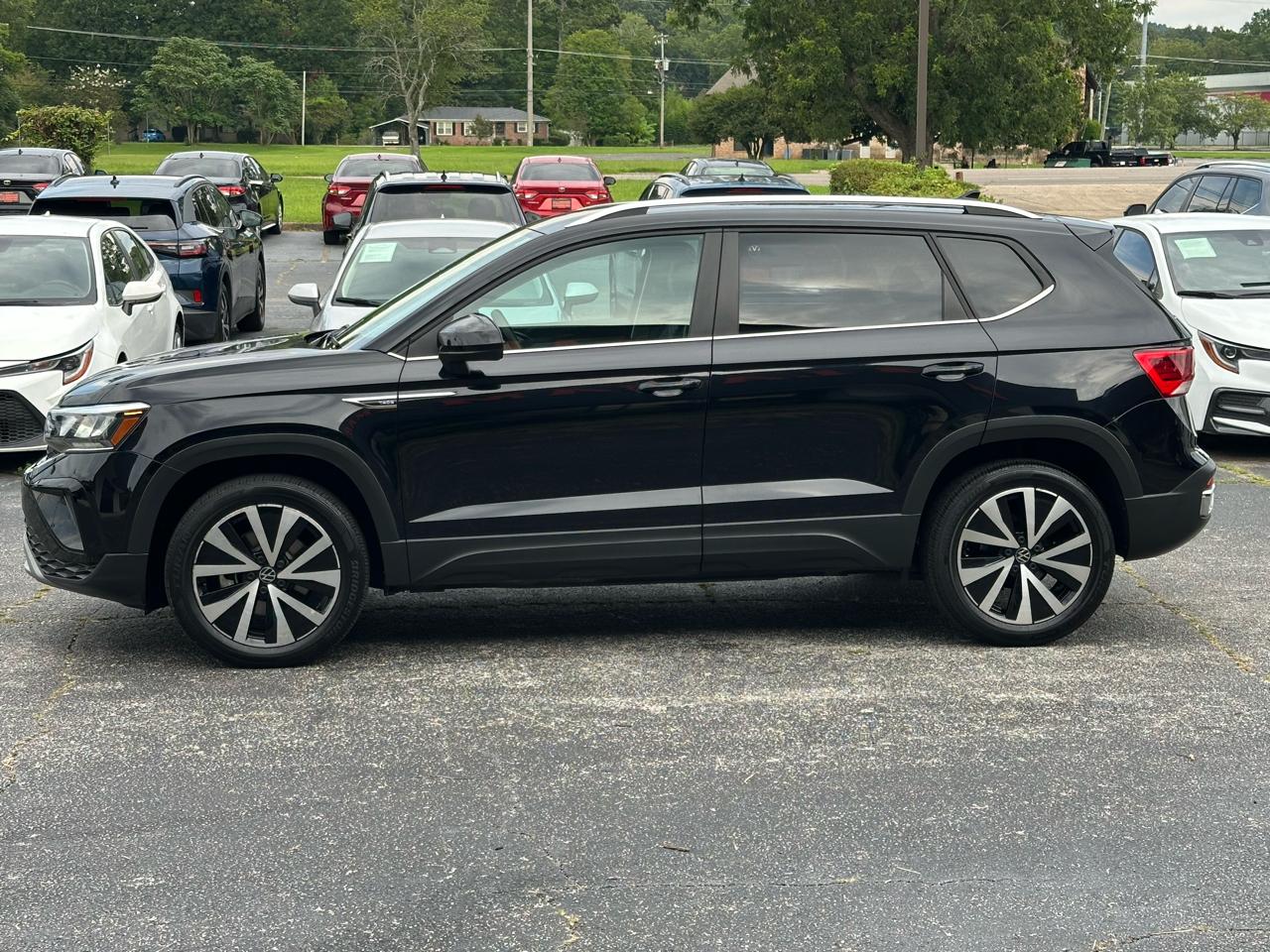 Volkswagen Taos SE FWD 2022