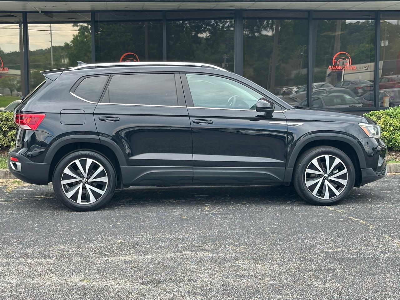 Volkswagen Taos SE FWD 2022