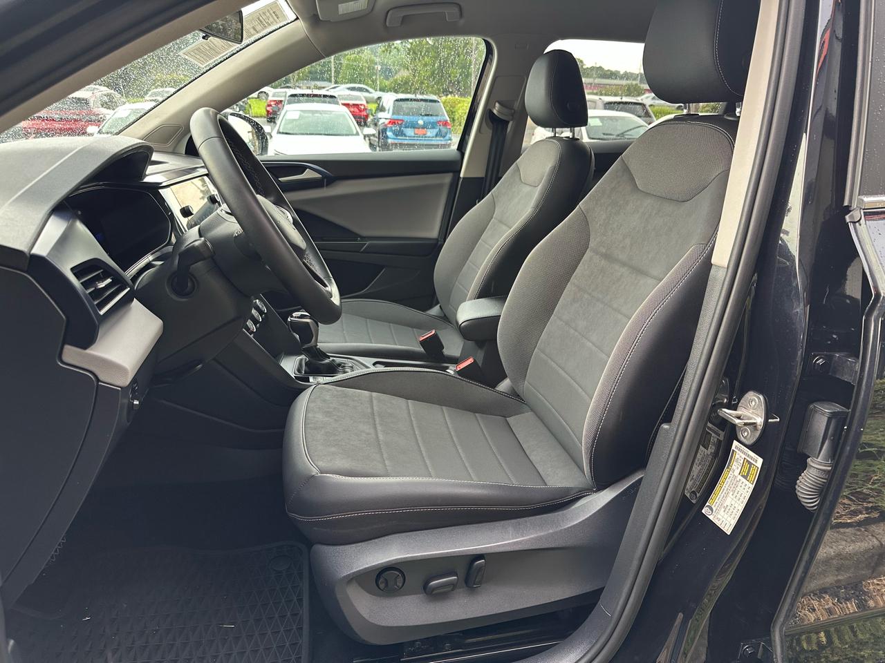 Volkswagen Taos SE FWD 2022