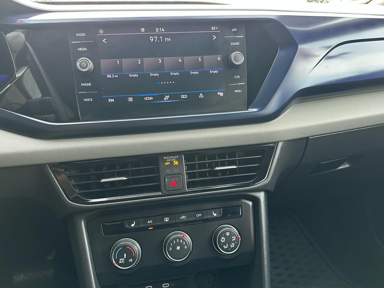 Volkswagen Taos SE FWD 2022