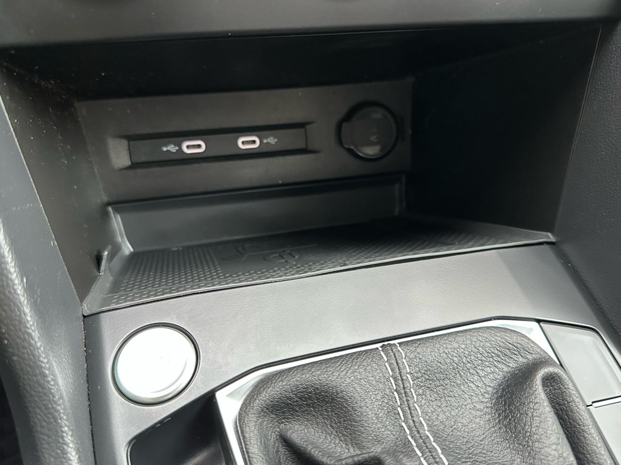 Volkswagen Taos SE FWD 2022