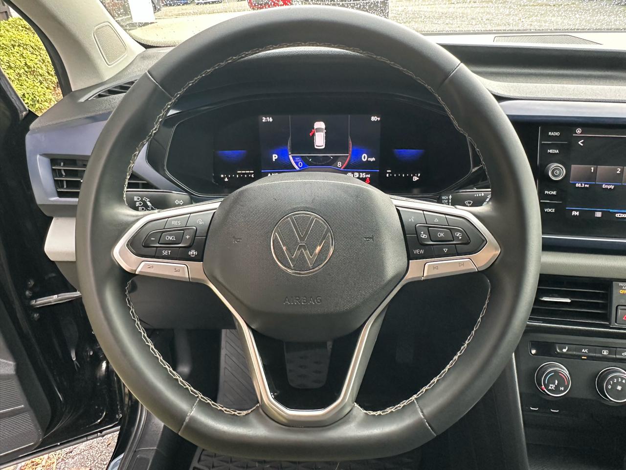 Volkswagen Taos SE FWD 2022