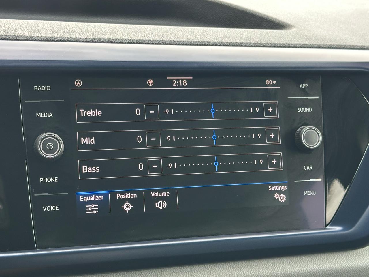 Volkswagen Taos SE FWD 2022