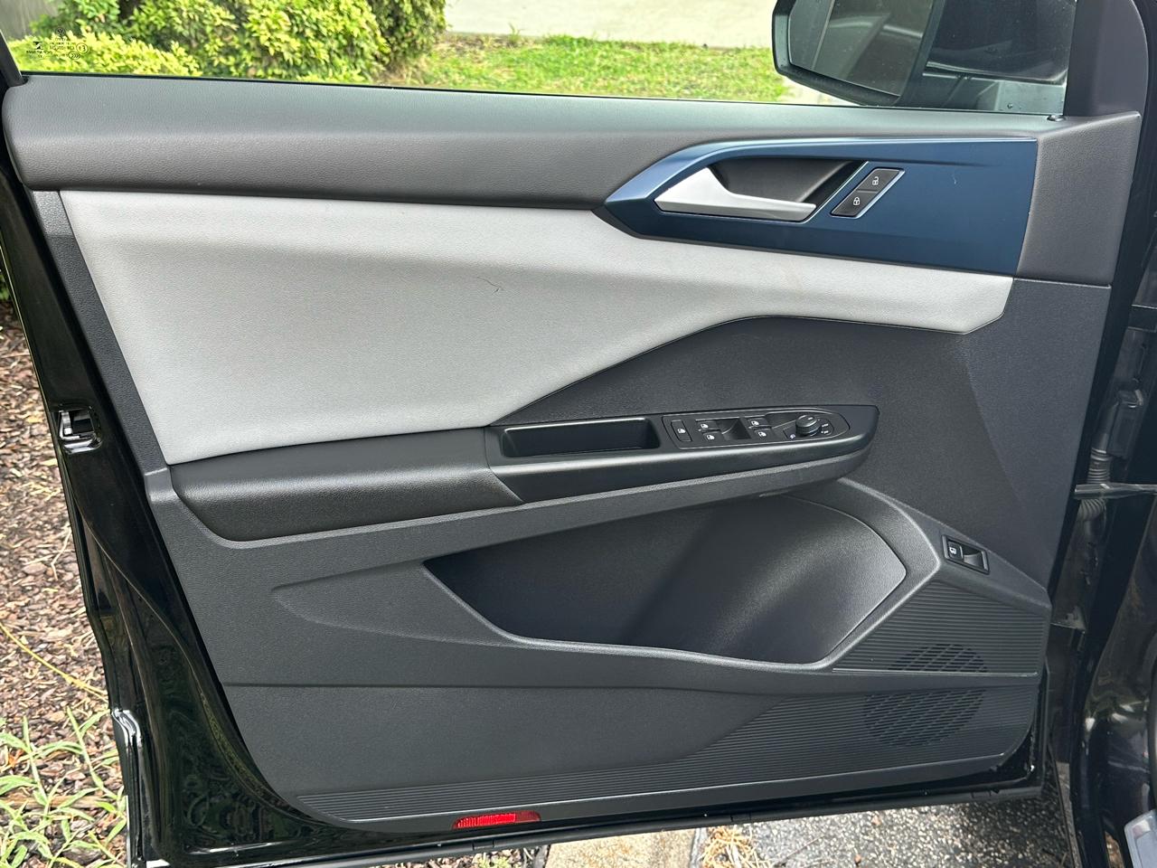 Volkswagen Taos SE FWD 2022