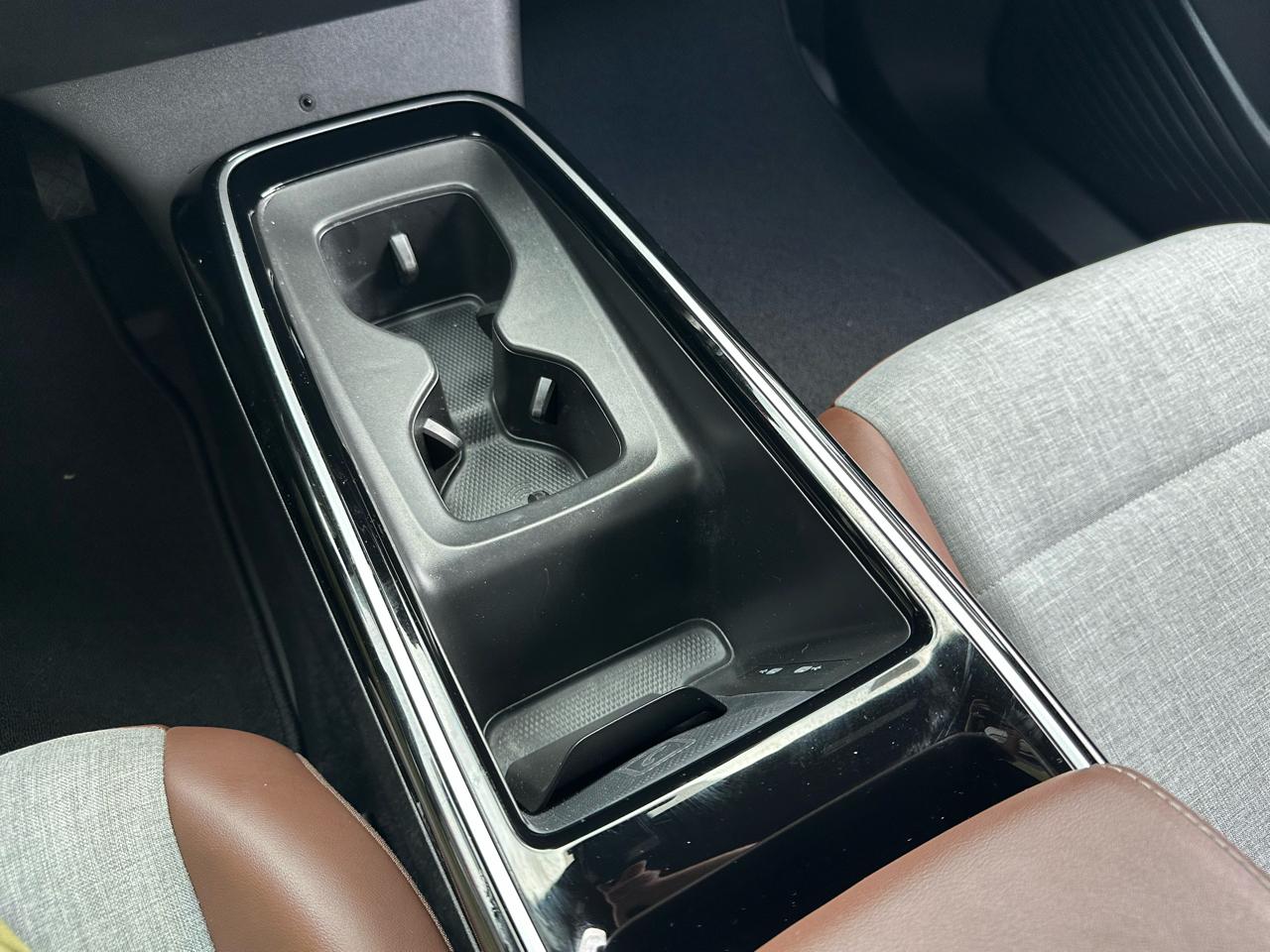 Volkswagen ID.4 Pro RWD w/LG Battery 2023