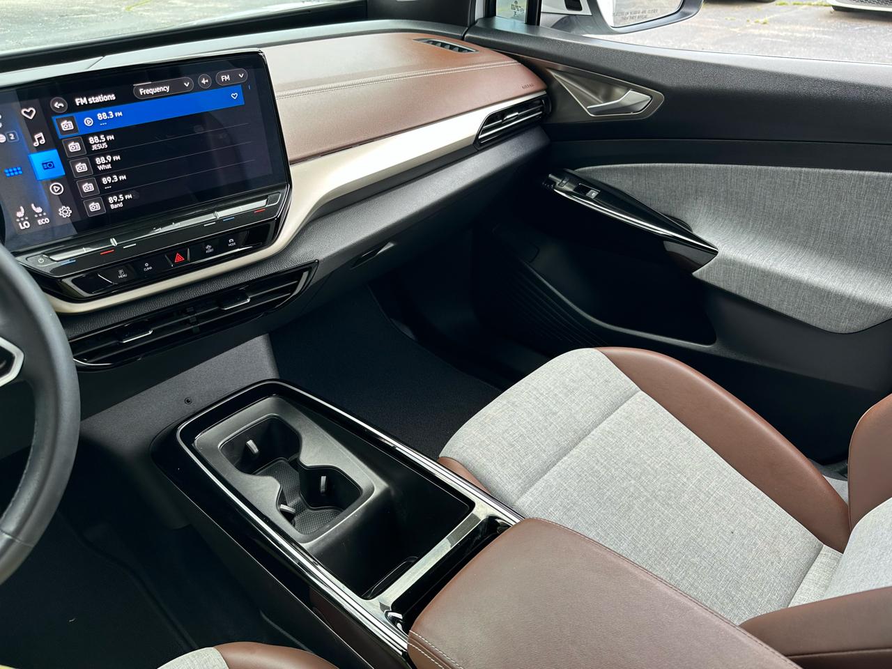 Volkswagen ID.4 Pro RWD w/LG Battery 2023