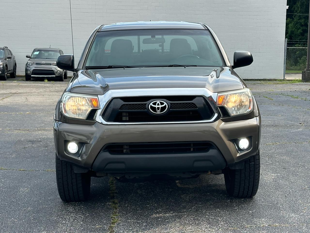 Toyota Tacoma 2WD Double Cab V6 AT PreRunner (Natl) 2015