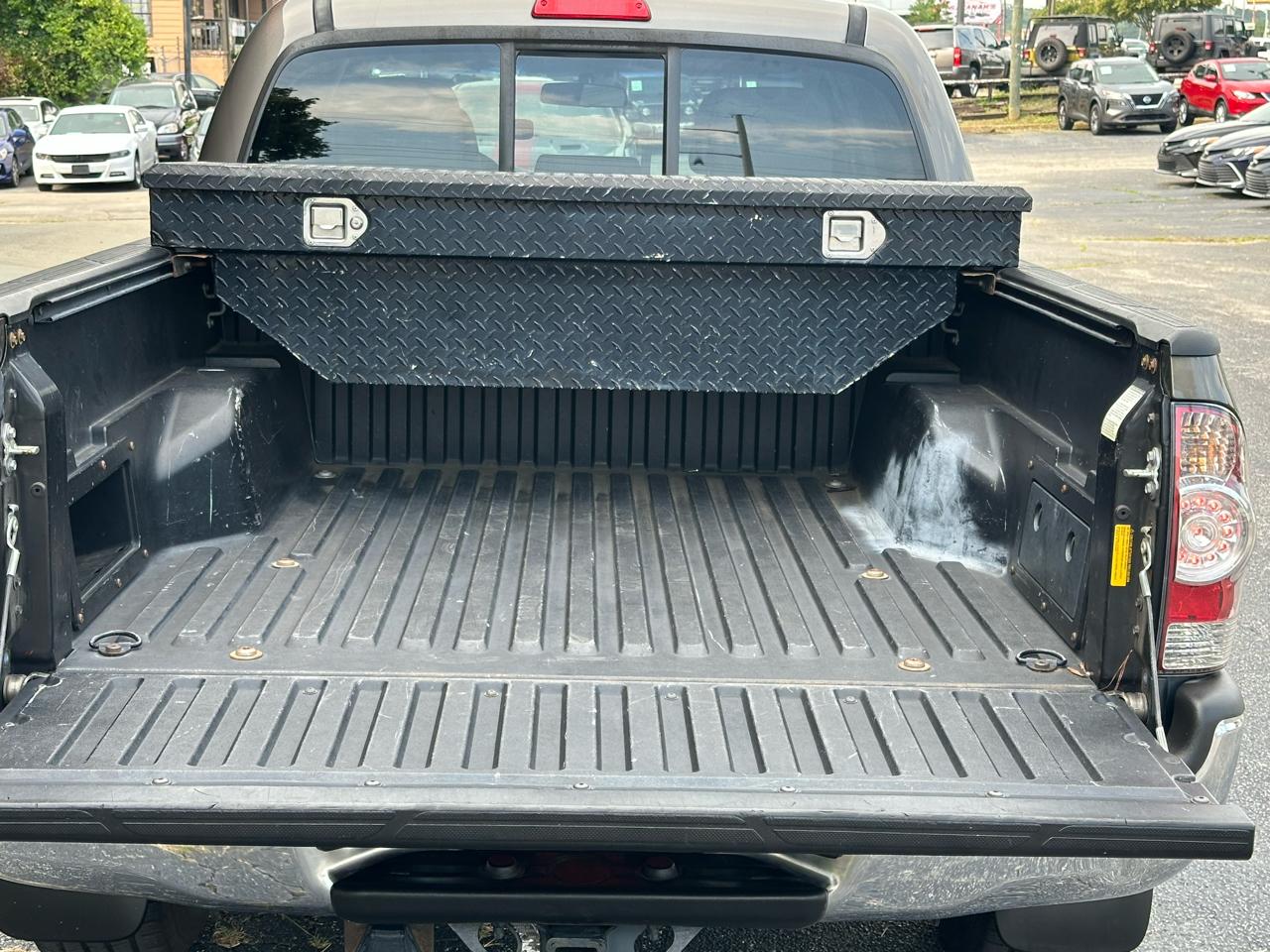 Toyota Tacoma 2WD Double Cab V6 AT PreRunner (Natl) 2015