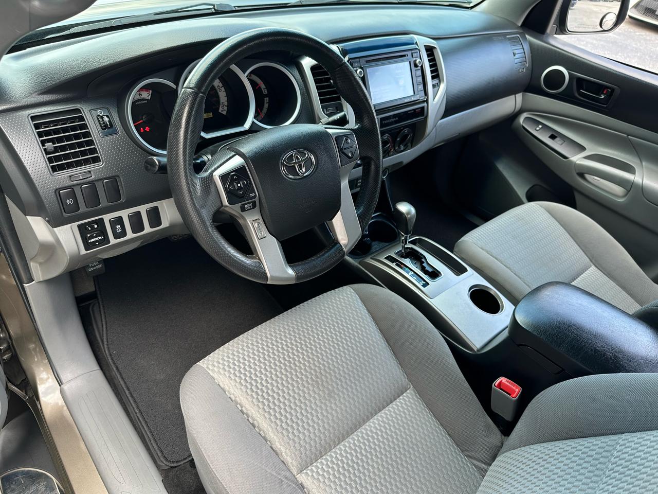 Toyota Tacoma 2WD Double Cab V6 AT PreRunner (Natl) 2015