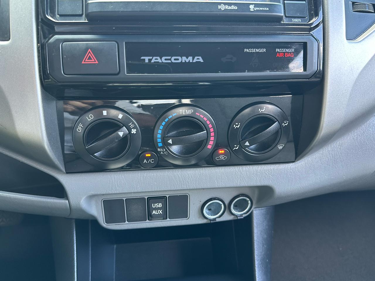 Toyota Tacoma 2WD Double Cab V6 AT PreRunner (Natl) 2015