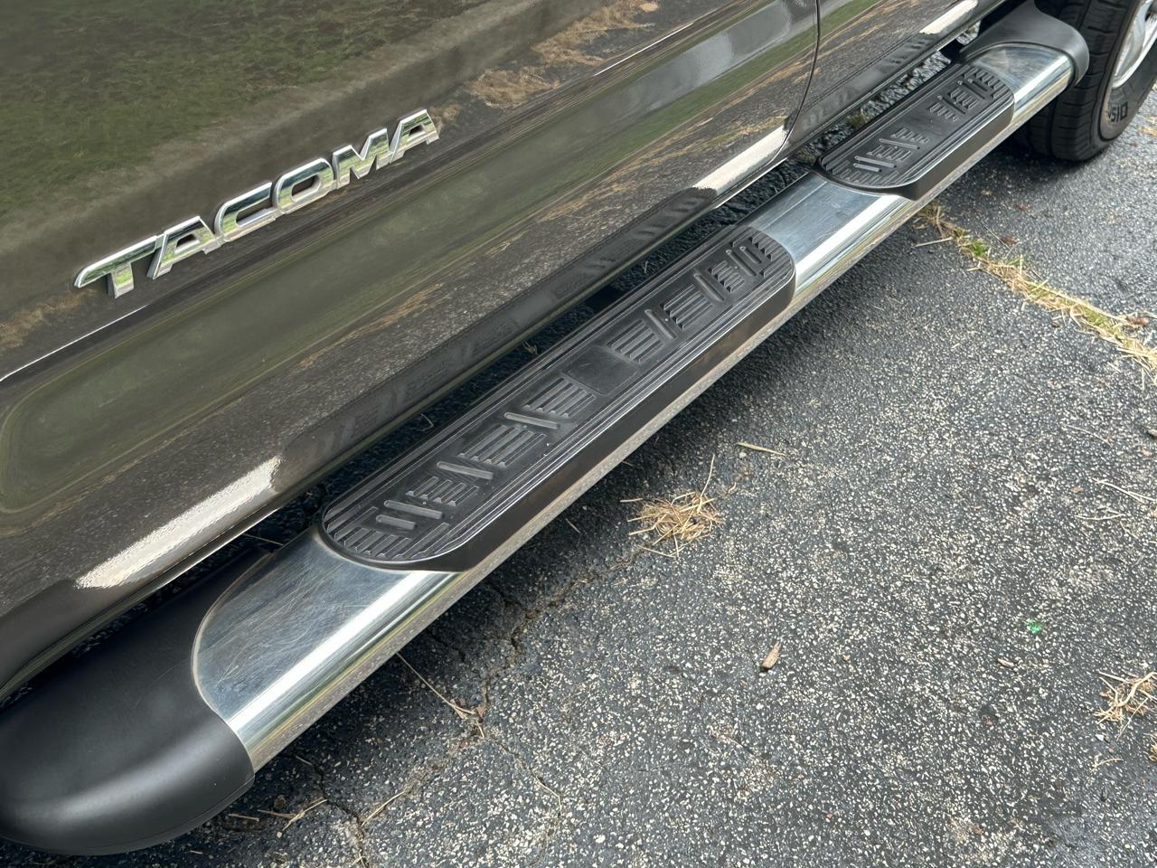 Toyota Tacoma 2WD Double Cab V6 AT PreRunner (Natl) 2015