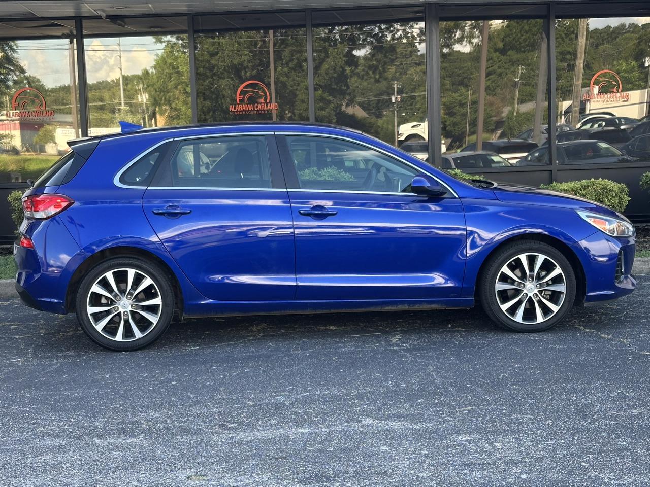 Hyundai Elantra GT Auto 2019