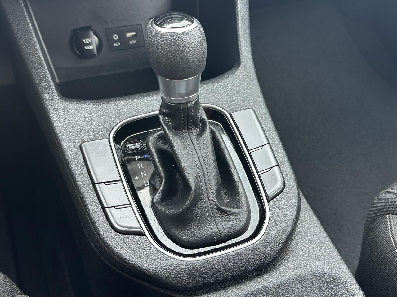 Hyundai Elantra GT Auto 2019