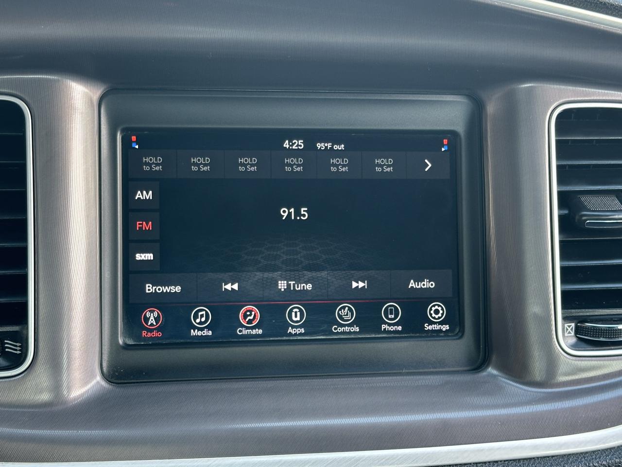 Dodge Charger SXT RWD 2022