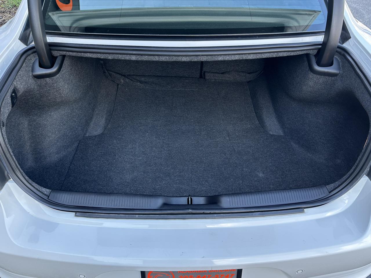 Dodge Charger SXT RWD 2022
