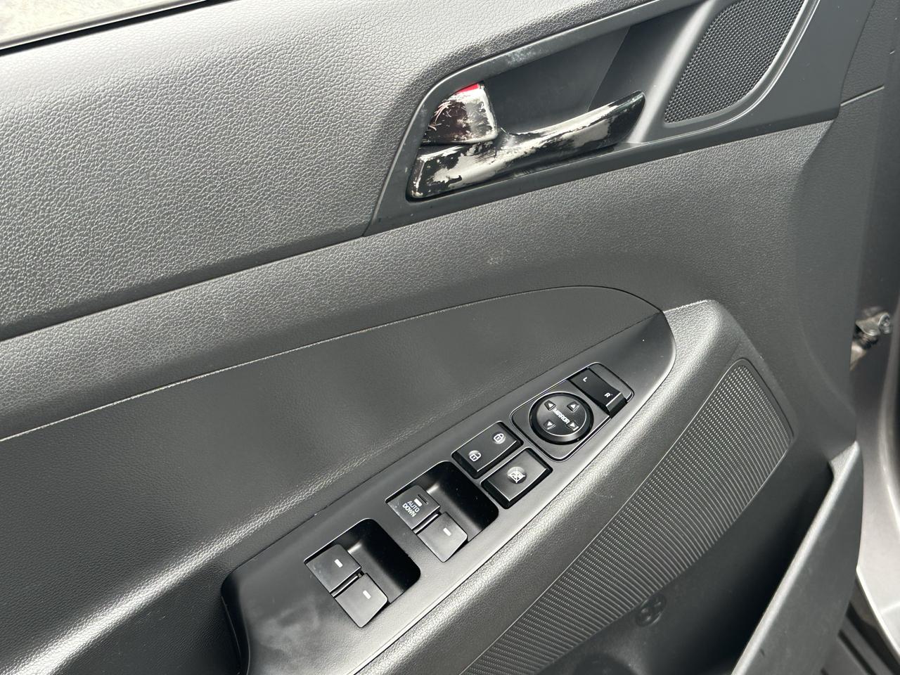 Hyundai Tucson SE FWD 2020