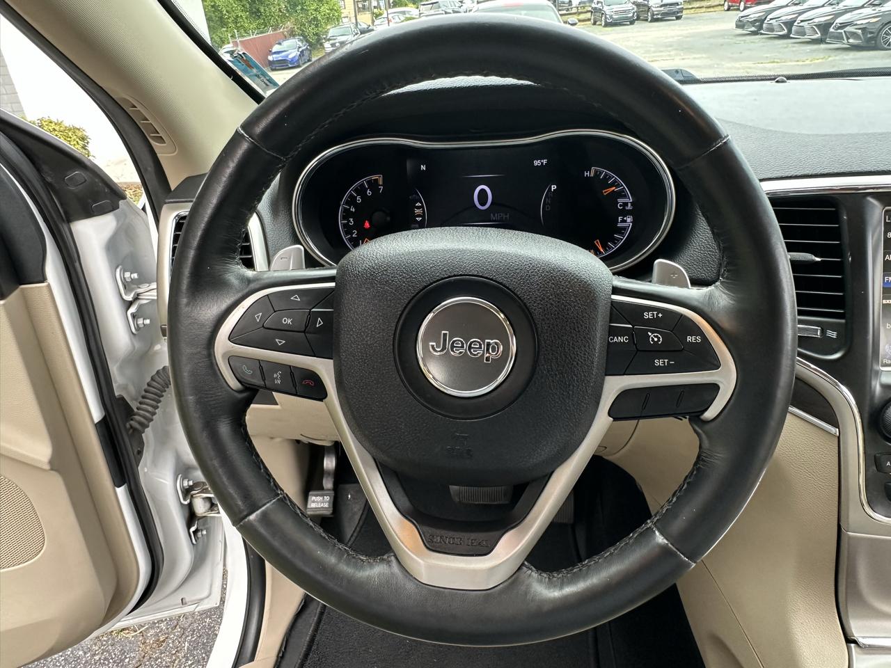 Jeep Grand Cherokee RWD 4dr Limited 2016