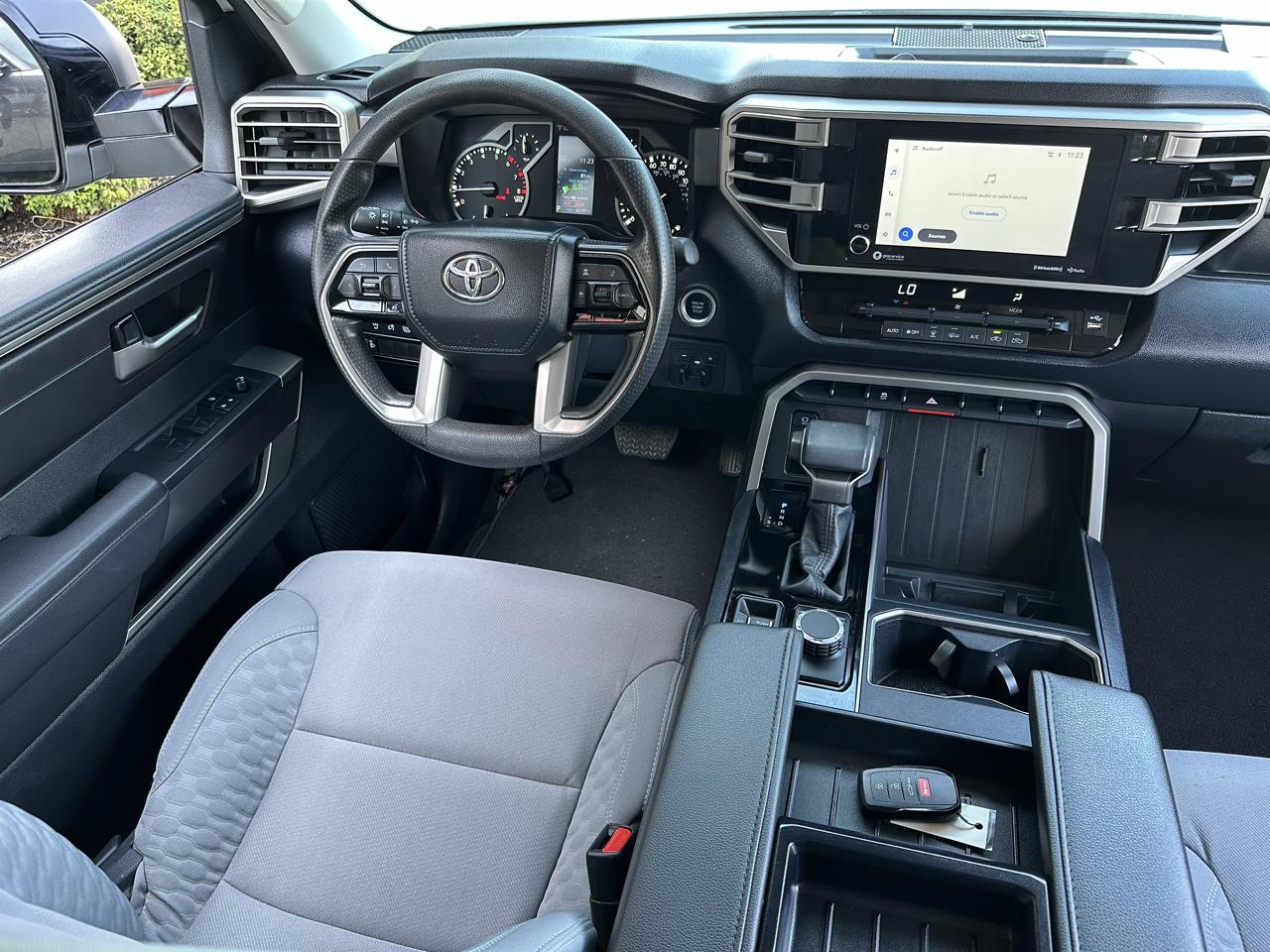 Toyota Tundra 4WD SR5 CrewMax 5.5' Bed (Natl) 2024