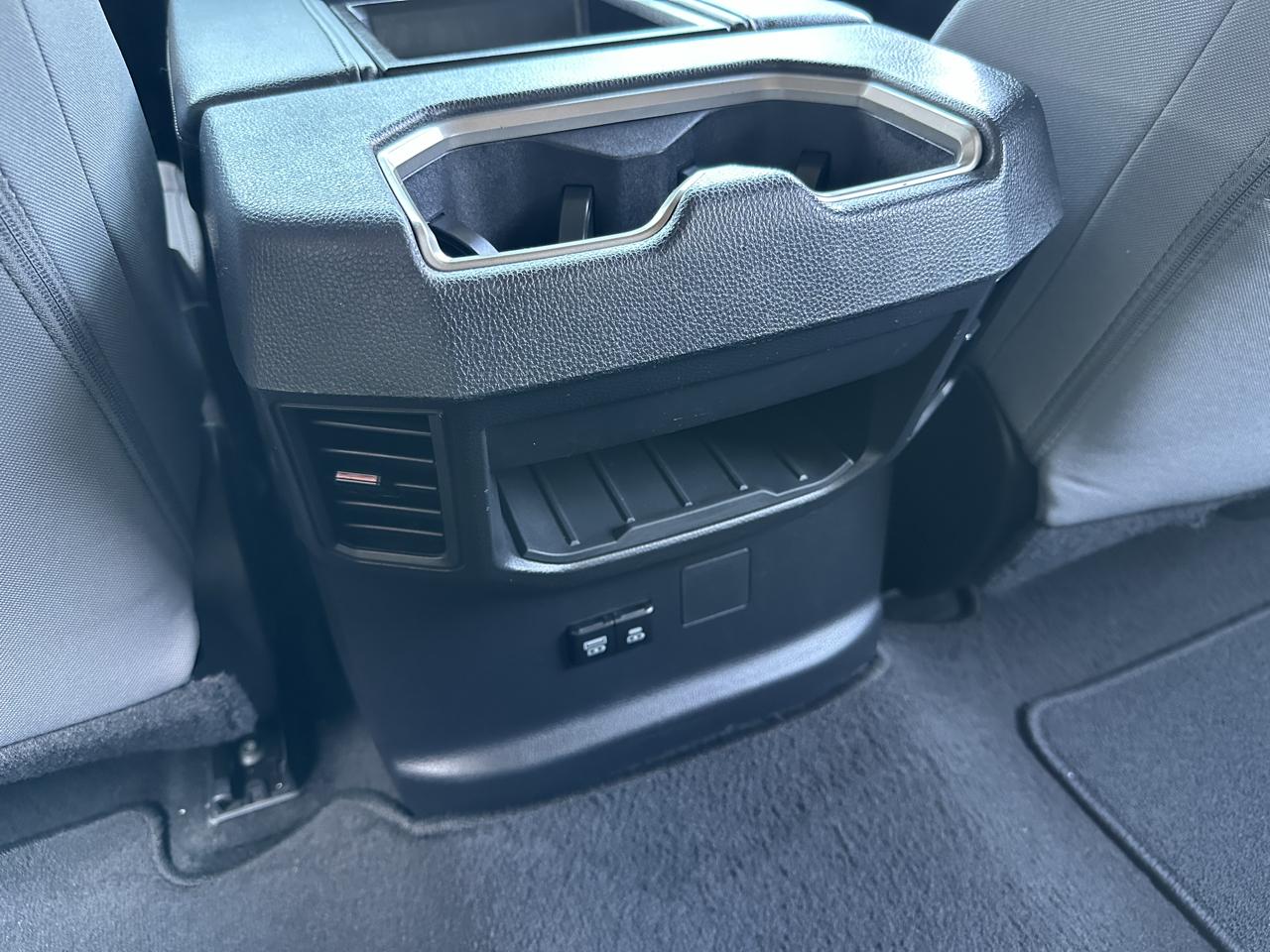 Toyota Tundra 4WD SR5 CrewMax 5.5' Bed (Natl) 2024