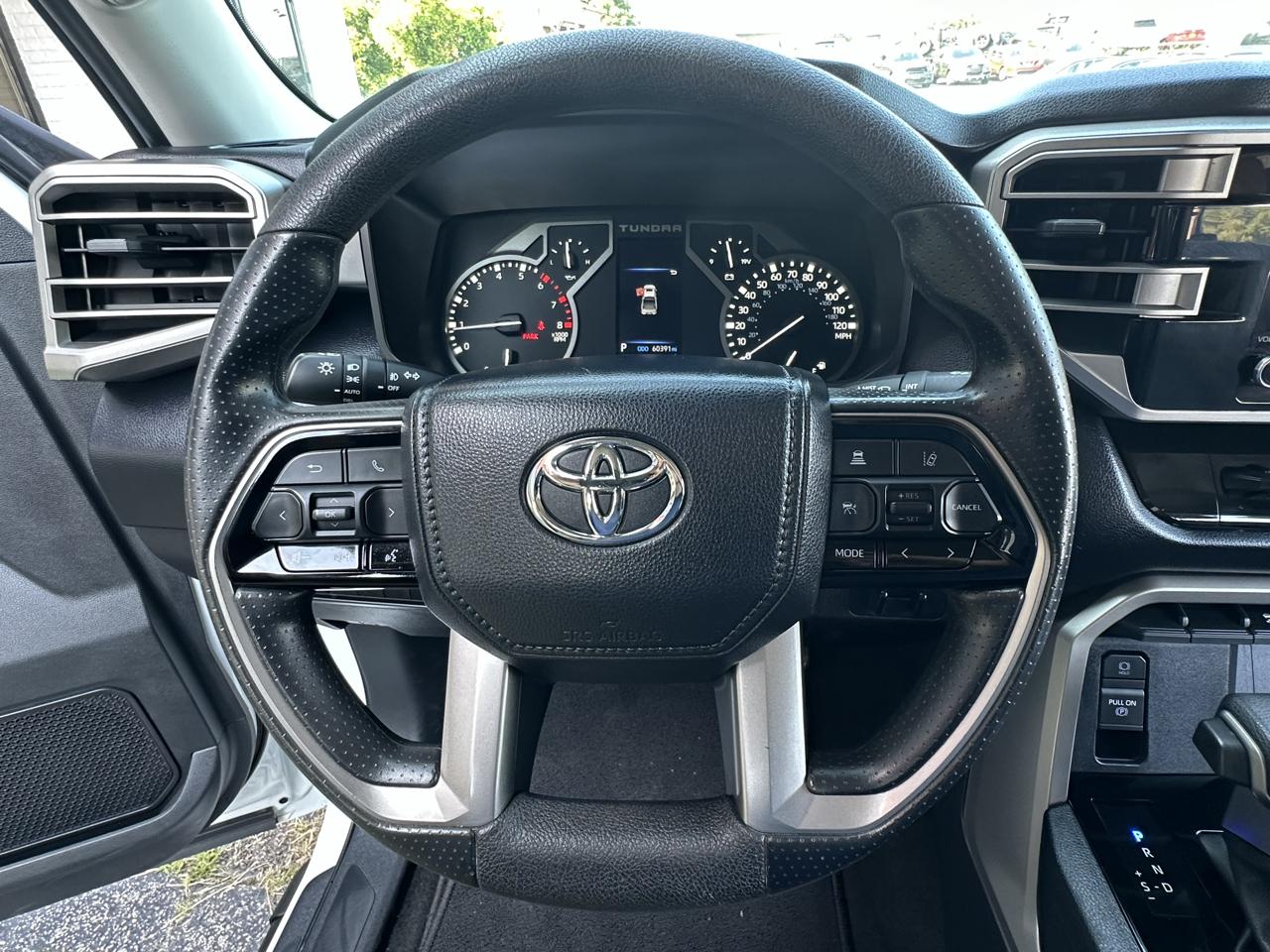 Toyota Tundra 4WD SR5 CrewMax 5.5' Bed (Natl) 2024