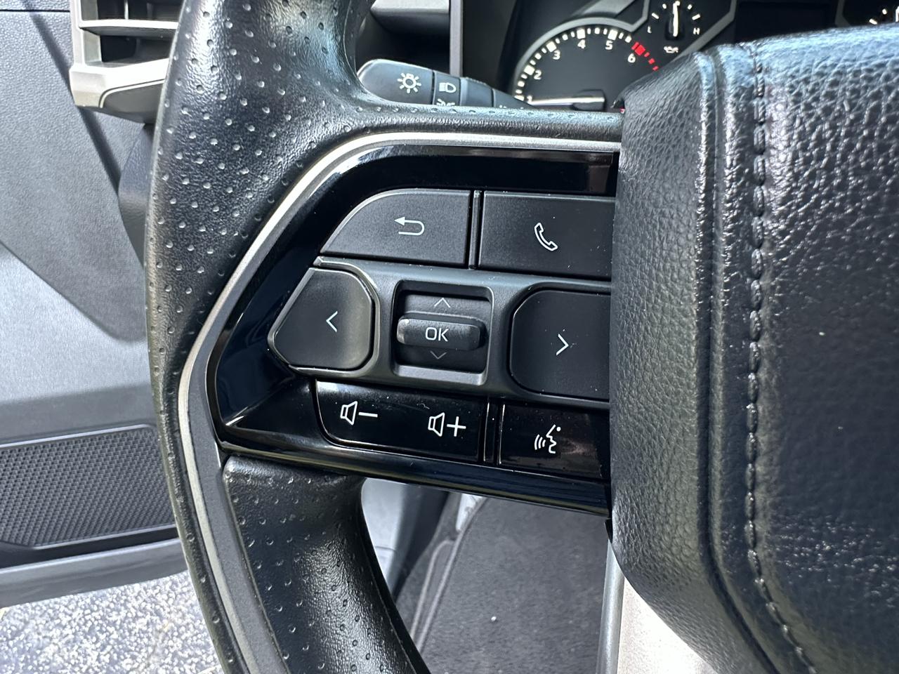 Toyota Tundra 4WD SR5 CrewMax 5.5' Bed (Natl) 2024