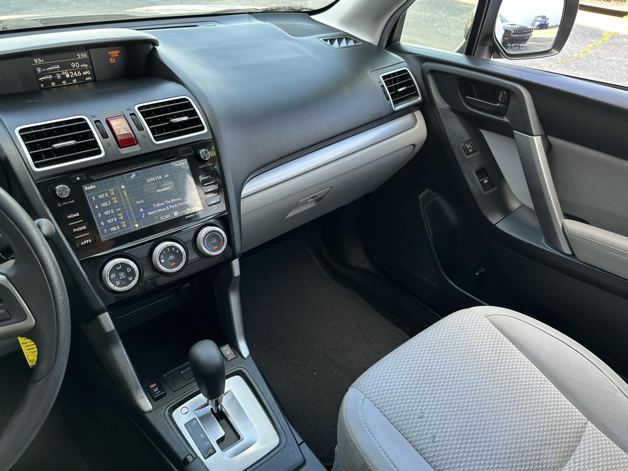 Subaru Forester 4dr CVT 2.5i Premium PZEV 2016