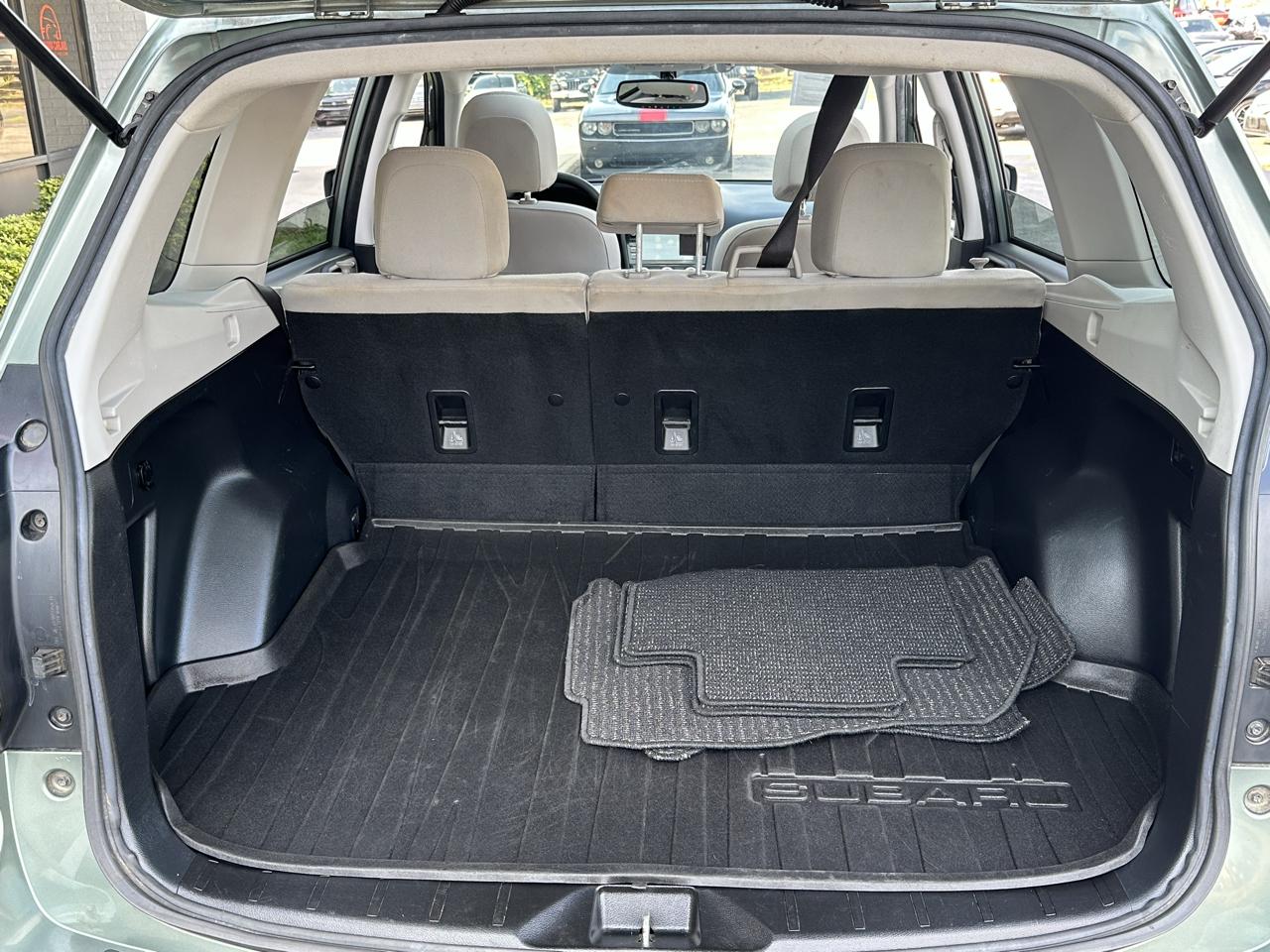 Subaru Forester 4dr CVT 2.5i Premium PZEV 2016